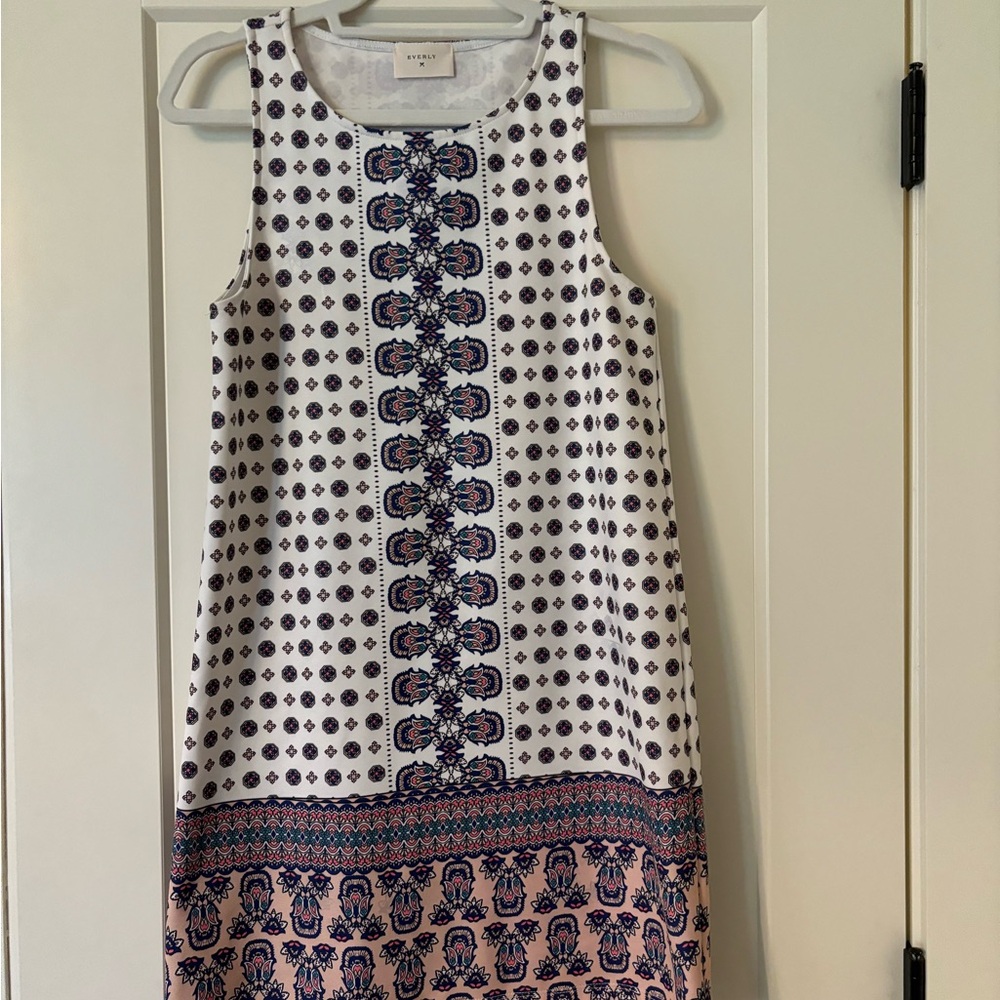 Everly White and Blue Patterned Midi Dress